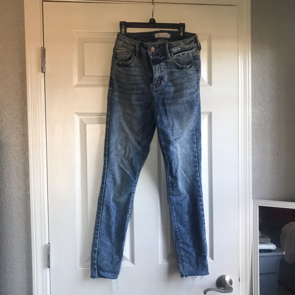 Monroe Jeans Vintage Wash / Carly Jean Los Angeles